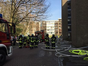 FW-ME: Wohnungsbrand mit Menschenrettung