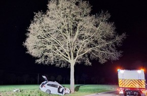 Freiwillige Feuerwehr der Gemeinde Sonsbeck: FW Sonsbeck: Verkehrsunfall auf der Balberger Straße