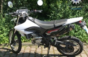 Polizeipräsidium Südhessen: POL-DA: Darmstadt: Weißes Motorrad entwendet / Polizei sucht Zeugen