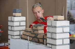 SBV Schweiz. Baumeisterverband: Società Svizzera degli Impresari-Costruttori: Il muratore Kevin Hofer ha vinto un diploma ai WorldSkills ad Abu Dhabi