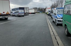 Polizei Gütersloh: POL-GT: Gemeinsame Presseerklärung des BAG, des Hauptzollamts Bielefeld, der Kreisverwaltung Gütersloh und der Polizei Gütersloh - Verkehrskontrollen des Schwerlastverkehrs auf dem Autohof Aurea