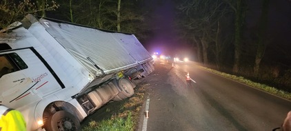 Polizeiinspektion Wilhelmshaven/Friesland: POL-WHV: LKW kommt von Fahrbahn ab