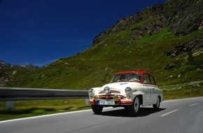 Skoda Auto Deutschland GmbH: Oldtimer vor Alpenkulisse: SKODA startet mit zwei Kultautos bei der Bodensee Klassik (FOTO)