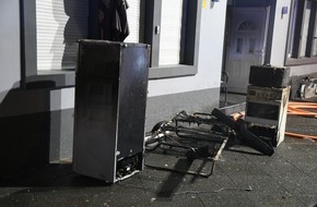 Feuerwehr Dortmund: FW-DO: Feuer in einem Café