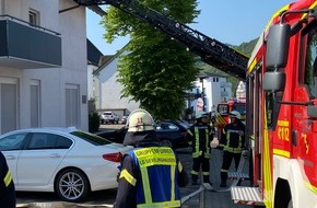 Freiwillige Feuerwehr Olsberg: FF Olsberg: Angeblicher Wohnungsbrand in Olsberg, Mann mit Rauchvergiftung im Krankenhaus