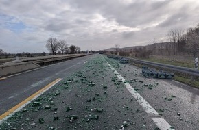 Polizeiinspektion Hildesheim: POL-HI: Verkehrsunfall mit Vollsperrung der BAB 39