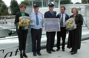BKW Energie AG: BKW Solar Trophy: WORLD RECORD BY THE WORLD'S LARGEST SOLAR SHIP, MOBICAT