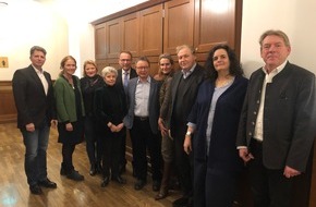 Medien-Club München e.V.: Medien-Club München wählt neuen Vorstand / Prof. Dr. Klaus Schaefer zum neuen Vorsitzenden gewählt