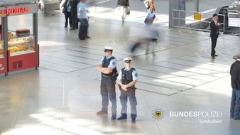 Bundespolizeidirektion München: Bundespolizeidirektion München: Diverse Einsätze der Bundespolizei am Freitag und Samstag in Münchner Bahnbereichen