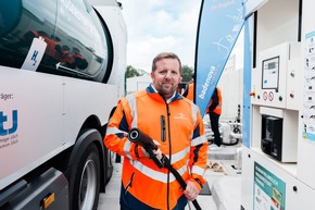 badenova-Pressemeldung: badenova, Stadt Freiburg und ASF und eröffnen Wasserstofftankstelle in Freiburg