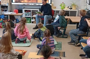 Spica Verlag GmbH: 10 Jahre „Die kleine Eins“ – Autor auf Lesungstour