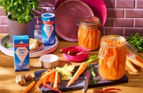 Südwestdeutsche Salzwerke AG: Für Ihre Rubrik Rezepte: Fermentieren für Anfänger – Salzmöhren mit Chili und Ingwer