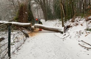 Feuerwehr Hattingen: FW-EN: Feuerwehr Hattingen mehrfach im "Wintereinsatz"