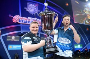 ProSieben: Game on! Außenseiterpaar Marcel Scorpion und Martin Schindler schlägt die Darts-Elite und wird Weltmeister bei der "Promi-Darts-WM 2018"