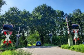 Bundespolizeiinspektion Bremen: BPOL-HB: Bahnschrankenanlage wiederholt durch Unbekannte beschädigt