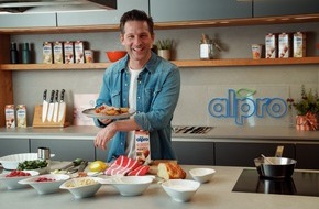 Danone DACH: Alpro und Alexander Kumptner starten pflantastisch lecker in den Veganuary®