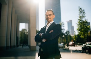 Maxime Rohde KG: Wie Maxime Rohde seinen Kunden zum Einstieg in den Aktienmarkt verhilft
