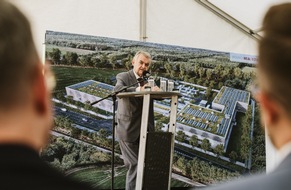POL-COE: Nottuln-Appelhülsen/Richtfest für das Regionale Trainingszentrum Münsterland: Moderne Trainingsbedingungen für rund 3.000 Polizistinnen und Polizisten