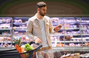 Schweizer Tierschutz STS: Communiqu&eacute; de presse : &laquo;&acirc;&macr;Choisir en connaissance de cause, promouvoir le bien-&ecirc;tre animal&acirc;&macr;&raquo;&acirc;&macr;: la Protection Suisse des Animaux PSA lance une nouvelle plateforme, La Boussole des labels de la PSA