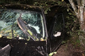 Kreispolizeibehörde Hochsauerlandkreis: POL-HSK: Cannabis geraucht, Auto gefahren, verunfallt