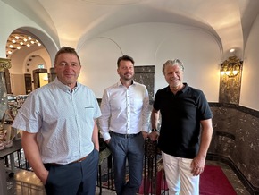 Pressebericht: Branchendialog im Integrated Worlds Management Circle