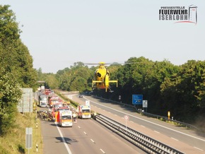 FW-MK: Verkehrsunfall auf der Autobahn 46, eine Person eingeklemmt.