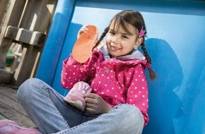 medi GmbH & Co. KG: Funktionelle Einlagen und Trainingsspaß / Gesunde Kinderfüße (FOTO)