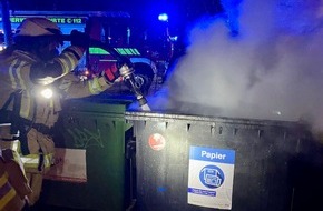Freiwillige Feuerwehr Lehrte: FW Lehrte: Containerbr&auml;nde zum Jahreswechsel