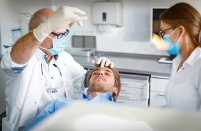 Wort & Bild Verlagsgruppe - Gesundheitsmeldungen: Angst vorm Zahnarzt: Wann Hypnose helfen kann