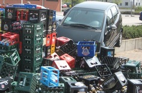 Polizeiinspektion Hameln-Pyrmont/Holzminden: POL-HOL: Delligsen - Parkplatz Einkaufsmark: Offensichtlich Bremse mit Gaspedal verwechselt - Reichlich Scherben / Geringer Sachschaden -