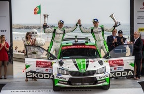 Skoda Auto Deutschland GmbH: Rallye Portugal: SKODA Fahrer Pontus Tidemand landet Hattrick-Sieg und baut Tabellenführung aus (FOTO)