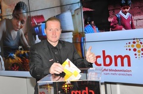 cbm Christoffel-Blindenmission e.V.: Joey Kelly eröffnet CBM-Kampagne / CBM fordert: Stopp den Kreislauf von Armut und Behinderung (BILD)