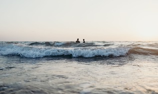 Clark Germany GmbH: Sorglos in den Urlaub? Jede:r dritte Deutsche kümmert sich nicht um die notwendigen Versicherungen