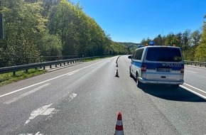 Polizei Lippe: POL-LIP: Horn-Bad Meinberg. Unter Drogeneinfluss am Steuer oder ohne Fahrerlaubnis unterwegs: Ergebnisse einer Verkehrskontrolle an der B1.