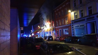 FW-MK: Großbrand in der Iserlohner Altstadt