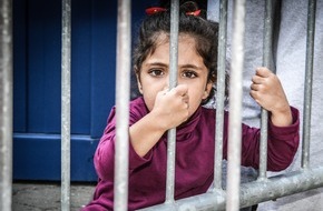Help - Hilfe zur Selbsthilfe e.V.: Flüchtlinge an der EU-Außengrenze - "Wir fordern internationale Hilfe"