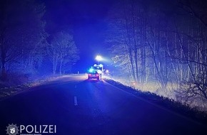 Polizeidirektion Pirmasens: POL-PDPS: Unfall im Straßengraben fordert Verletzte