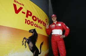 Shell Deutschland GmbH: Mit Shell V-Power fährt Schumacher von Sieg zu Sieg!