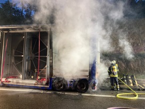 FW Pforzheim: Sattelauflieger geht auf A8 in Flammen auf