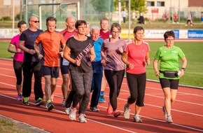 AOK Sachsen-Anhalt: Laufen in der Gruppe macht mehr Spaß: AOK-Laufschule startet wieder landesweit