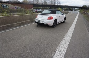 Feuerwehr Ratingen: FW Ratingen: Ratingen, BAB 52, Verkehrsunfall im Autobahnkreuz Düsseldorf Nord mit drei Verletzten.