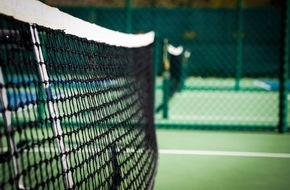 Clark Germany GmbH: Tennis 2021: Richtig abgesichert - damit der Fokus nur noch auf dem Ball liegt