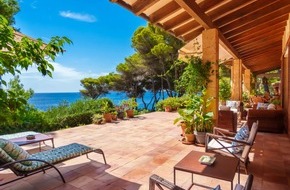 max.PR: Interhome: Exklusive Reisetipps: Ein Ferienhaus-Sommer am Meer, an Orten zum Bleiben