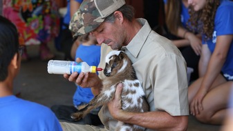 Nat Geo Wild: Nat Geo Wild und Dr. Buckeye Bottoms auf tierischer Mission auf Hawaii