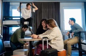 a&o HOTELS and HOSTELS: &bdquo;Alle kommen mit&ldquo;: Auf Klassenfahrt dank Hilfsfonds &ndash; a&o educare sammelt Spenden und unterst&uuml;tzt finanzschwache Familien unb&uuml;rokratisch