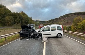 Polizeidirektion Trier: POL-PDTR: Verkehrsunfall mit sechs Verletzten