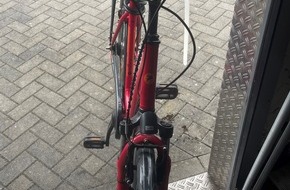 Kreispolizeibeh&ouml;rde Kleve: POL-KLE: Kleve/Emmerich - Fahrrad sichergestellt: Wem geh&ouml;rt dieses Damenrad?