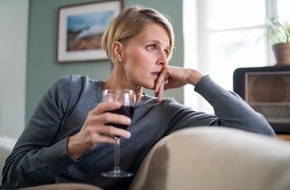 Helios Gesundheit: Press Helios Ambulant // Jeder Schluck zählt – Wie Alkohol unser Krebsrisiko beeinflusst