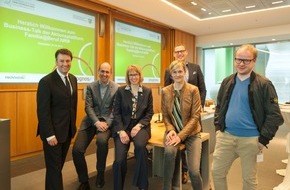 Provinzial Rheinland Versicherung AG: NRW-Familienministerin Christina Kampmann zu Gast bei der Provinzial Rheinland / Business Talk zum Thema "Familienfreundlichkeit als Attraktivitätsfaktor"