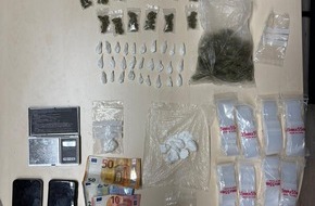 Polizei Düsseldorf: POL-D: Oberbilk - ET PRIOS schnappt Straßendealer - Wohnungsdurchsuchung - Betäubungsmittel und Bargeld sichergestellt - Untersuchungshaft